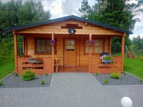 DOMKI NAD STAWEM, Stegna